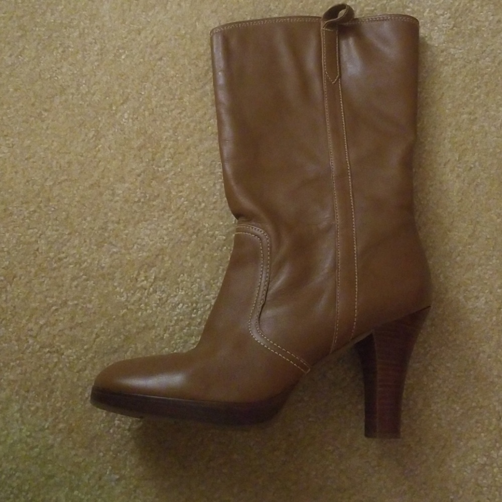 American Eagle leather boots